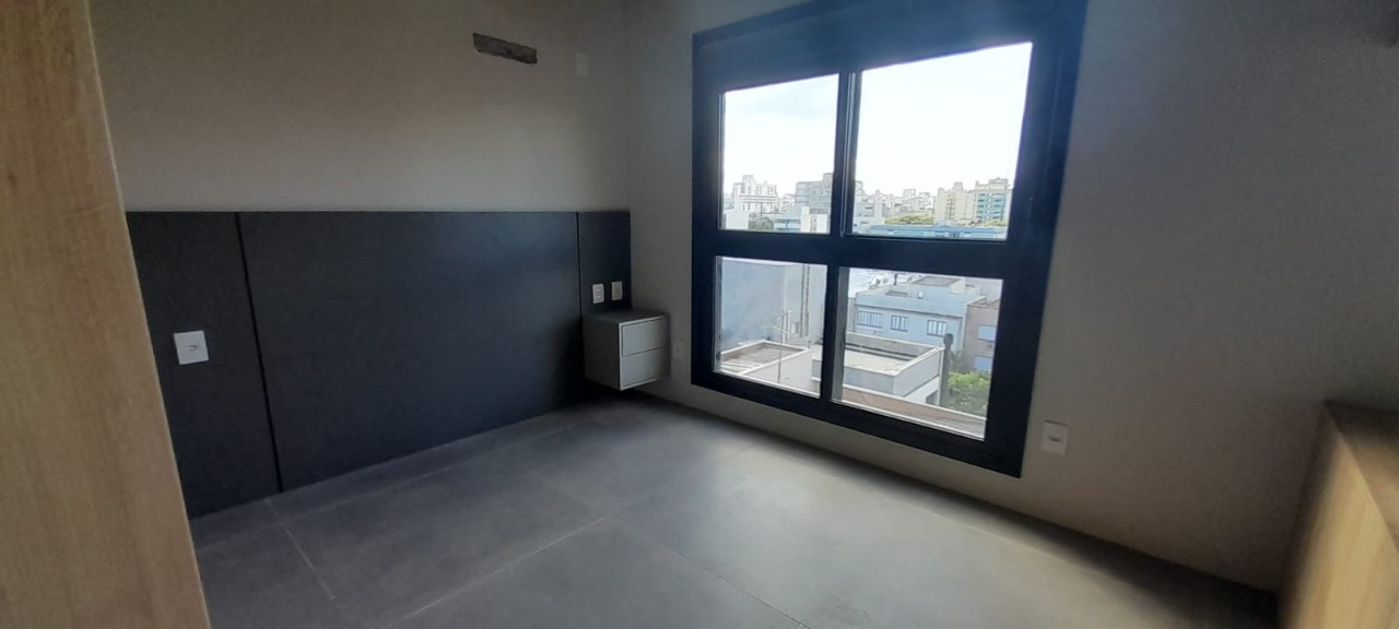 WhatsApp Image 2023-04-18 at 15.45