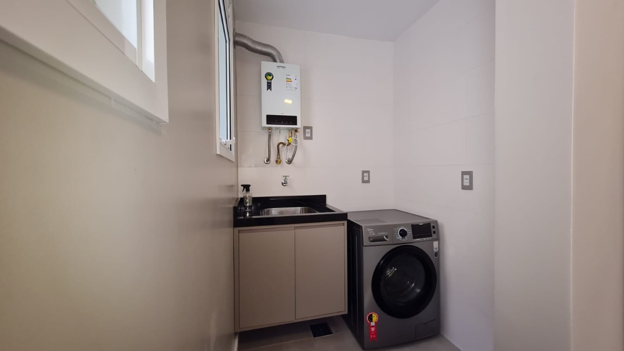 WhatsApp Image 2023-04-04 at 10.09